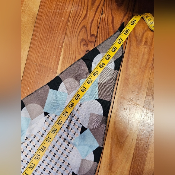 Saracene Bellagio Silk Scarf - Picture 6 of 6